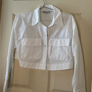 White Cropped Button-Up Blouse – Zara Woman Collection (Size S)